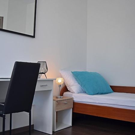 Apartment Summer Breeze Pula Exterior photo